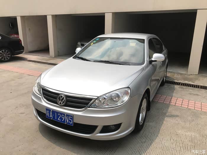 大众朗逸多少钱买才不亏 500_ChcCP1tdNDKAaIdRAAFJ1xBv67E315.jpg