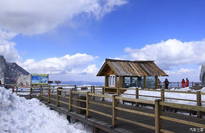 霜雪兮漼溰冰冻兮洛泽