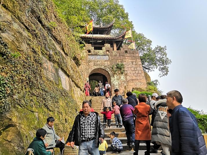 险峻难攻的合川钓鱼城