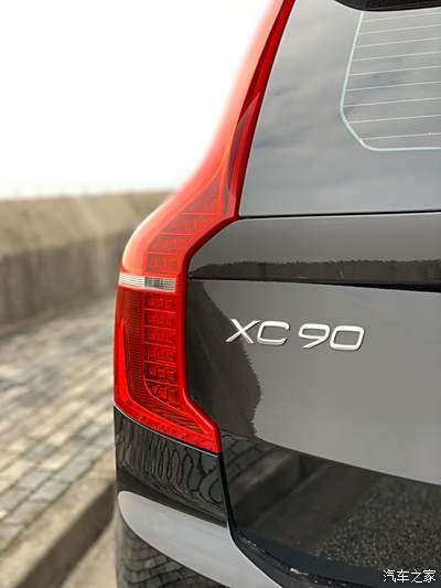 xc90特写led尾灯组维京之斧