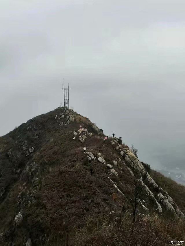 徒步醉美山脊--鹤岭