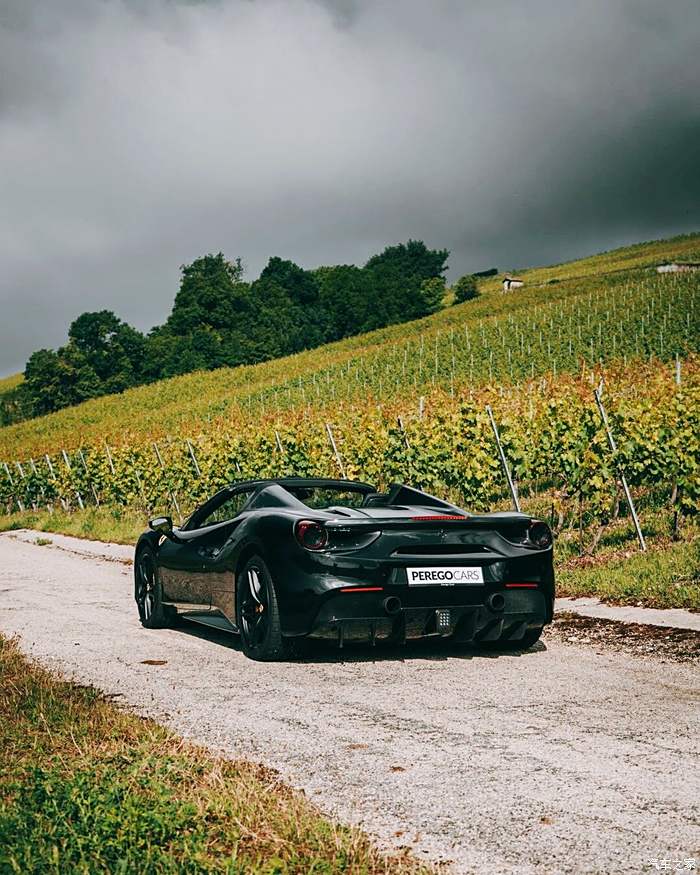 ferrari 488 spider启动仪式就是需要仪式