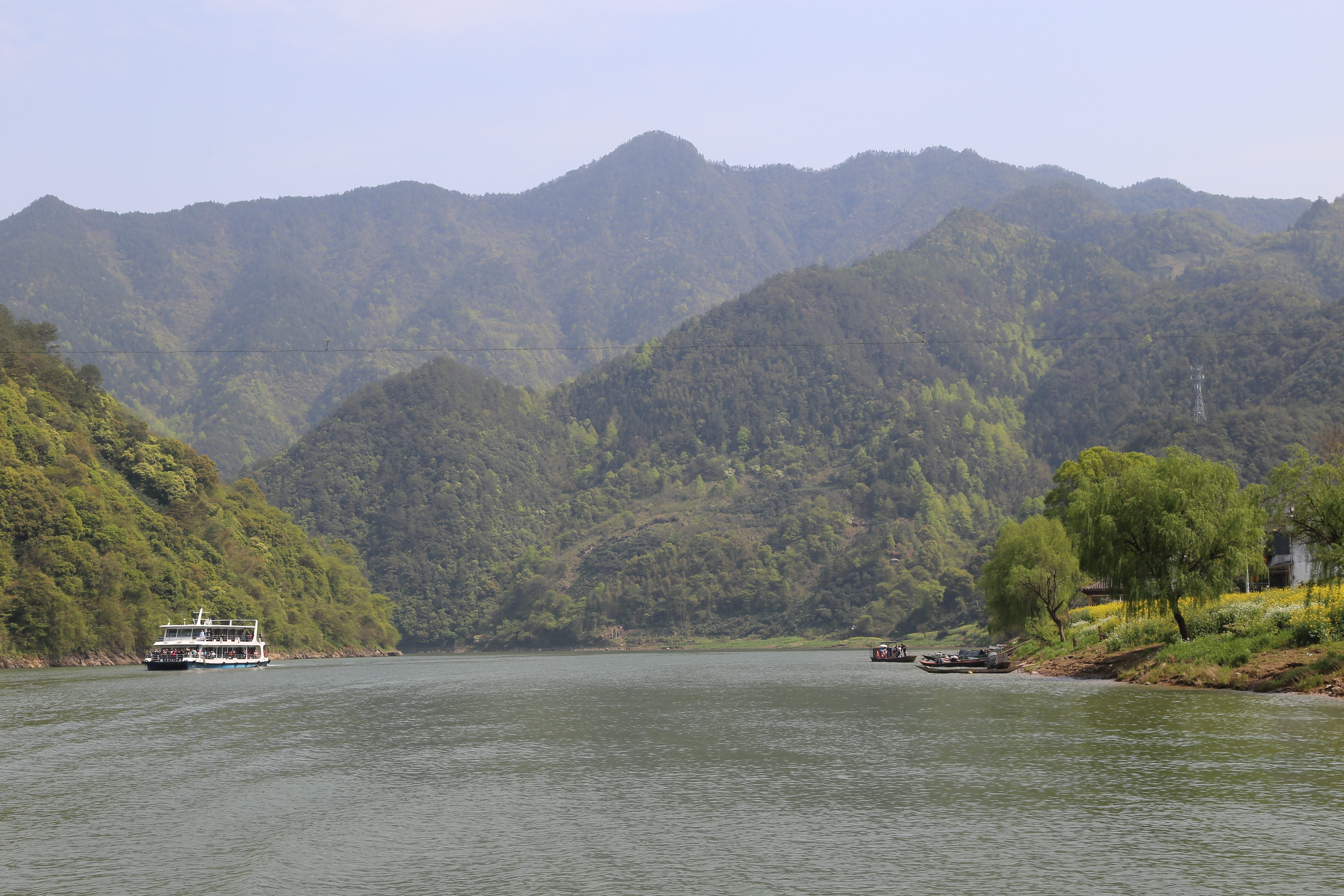 自驾皖南新安江诗意山水,探寻古徽州十里红妆馆