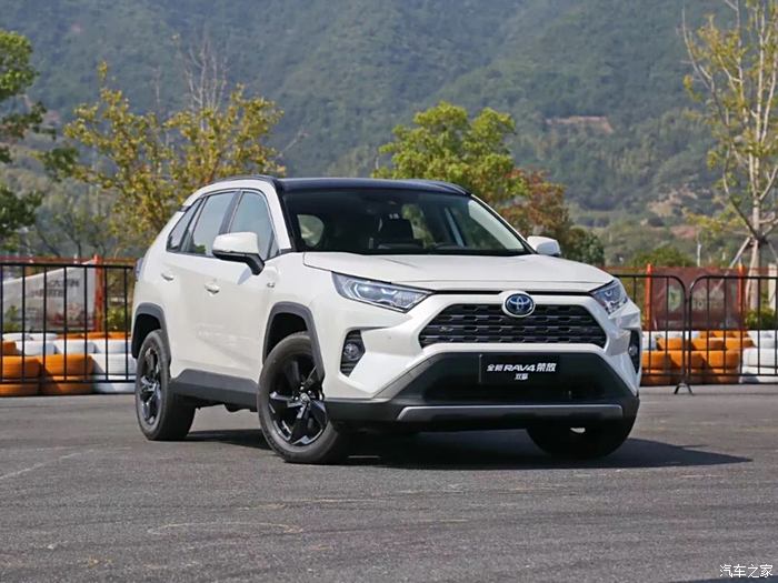 丰田rav4荣放