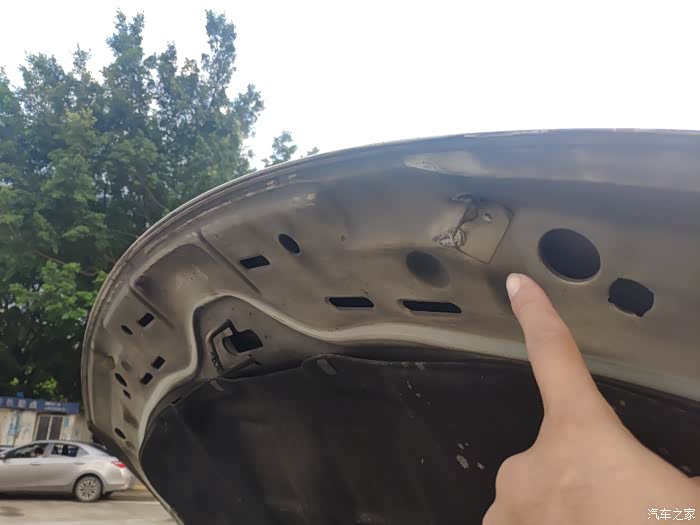 入手一台极品1.8T手波帕萨特B5留念!