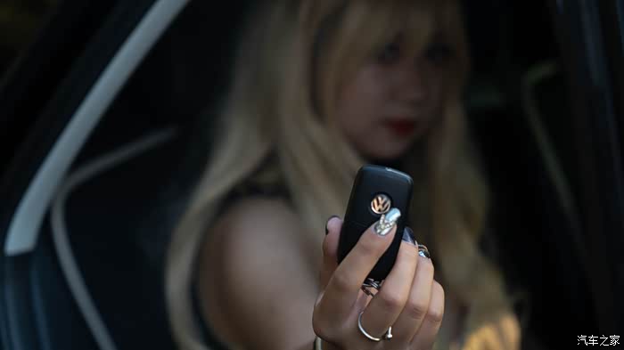 soulmate是谁 500_ChsEfV9DUOiACngXAAP74xPCYmk530.jpg