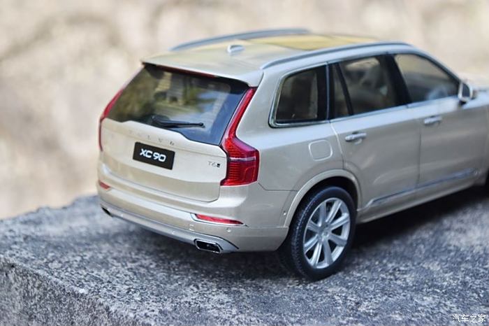 分享沃尔沃xc90外观