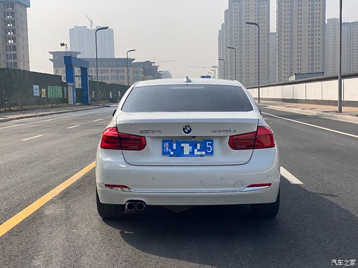 17年宝马320li