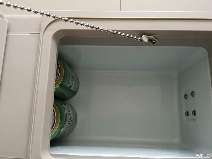 底部散热冰箱推荐款式 500_ChsEfVzaMyWAMxO3AAEEqgy8jnw910.jpg