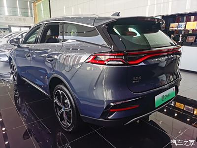 比亚迪唐dmi家用七座suv