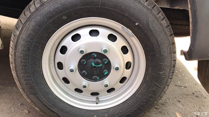 玲珑轮胎厂家在哪儿 500_ChcCSFu_6beAREDKAAE69efpXHk011.jpg