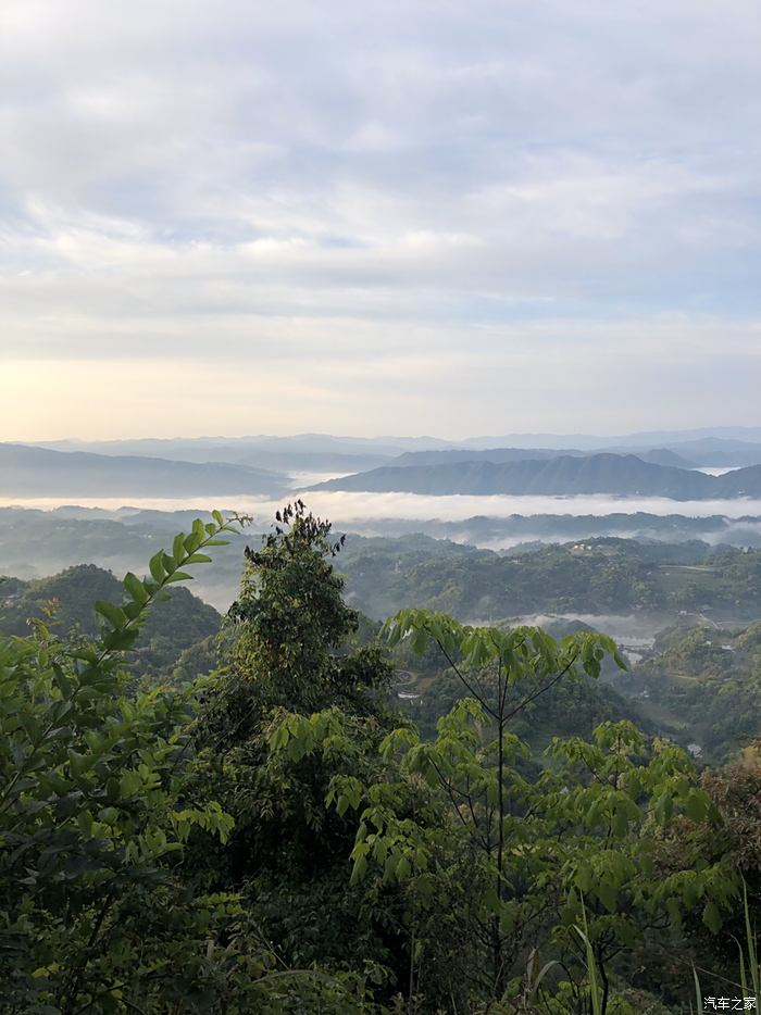 普照山看日出