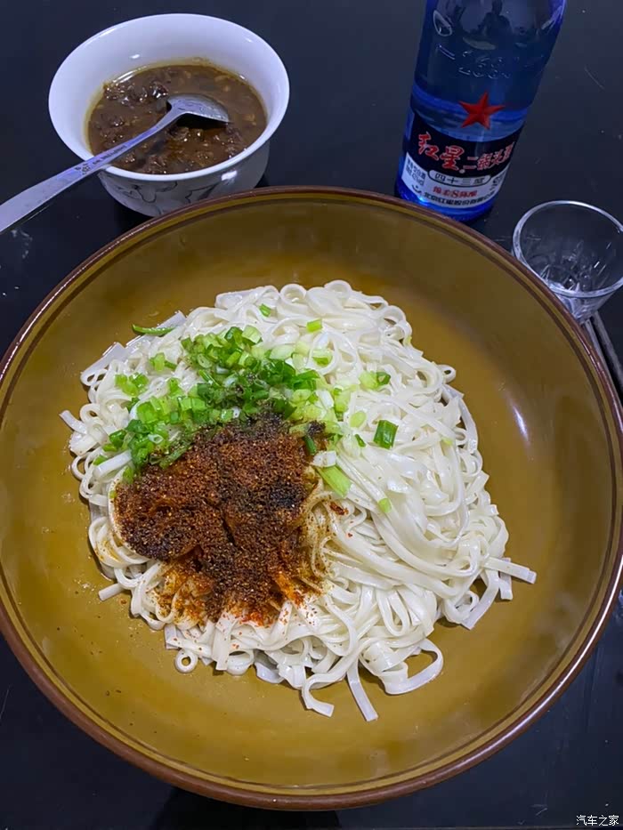 减脂餐晚餐可以吃面吗 500_ChcCSF559gWAe0rfAASRs2j5GD4241.jpg