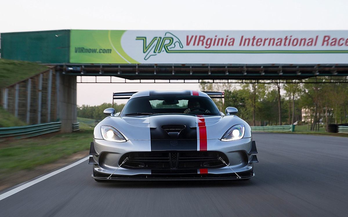 2016 dodge viper acr