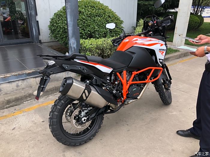 【图】ktm 1290 adv r首提_摩托车论坛_汽车之家论坛