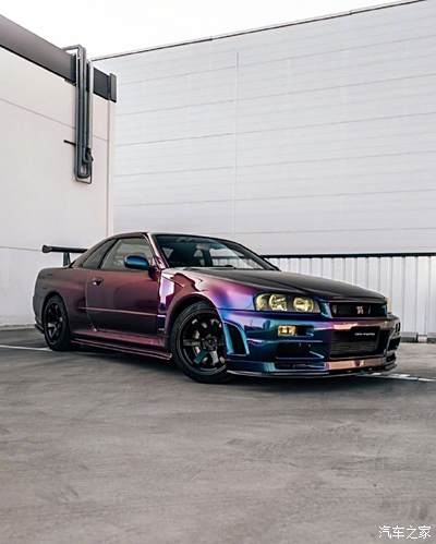 日产gtr r34 酷.