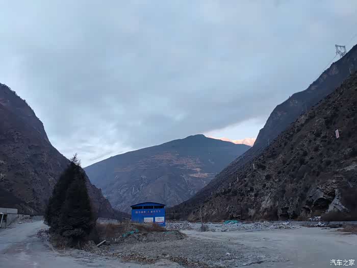 啥时候能出去旅游 500_ChcCRV5HuLiAeD_cABIWf-tCwBo941.jpg