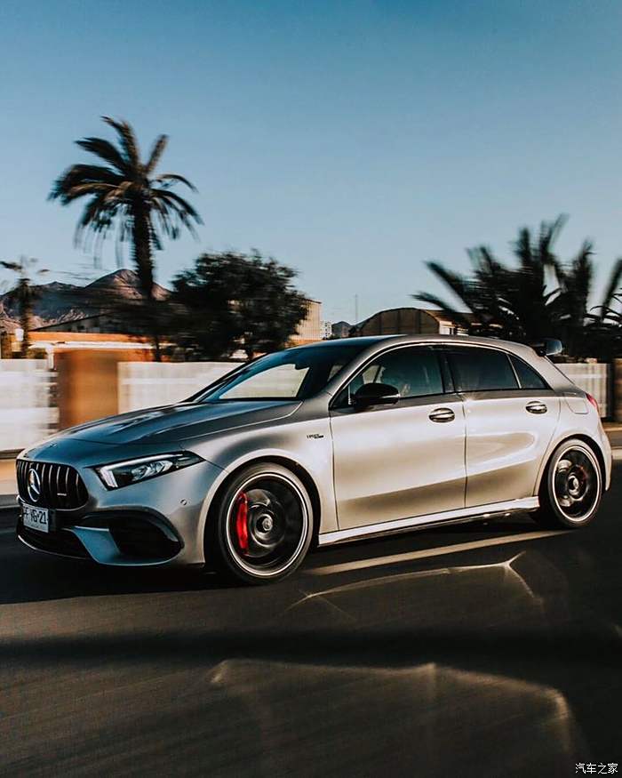 【图】mercedes benz amg a45s无敌好看的小钢炮_奔驰amg论坛_汽车之