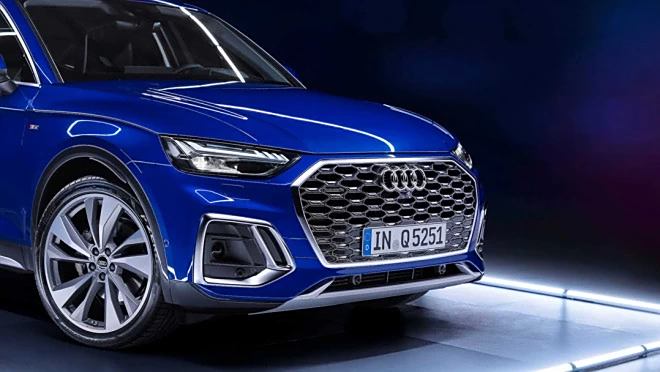 奥迪q5l sportback在2020北京车展上进行了首发