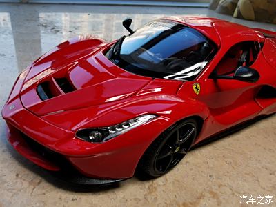 《血色战马》之法拉利拉法(laferrari)车模评测