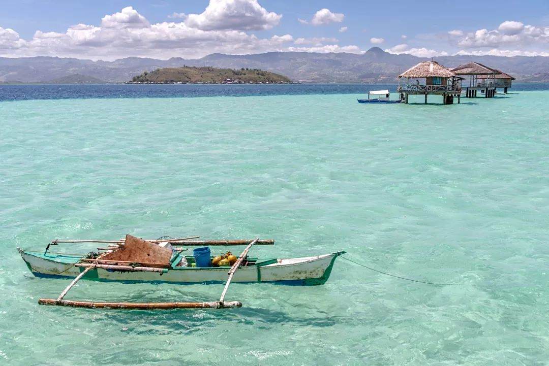 绝美的海岛风光,旅游的绝佳选择,洁净清澈的浅海风光