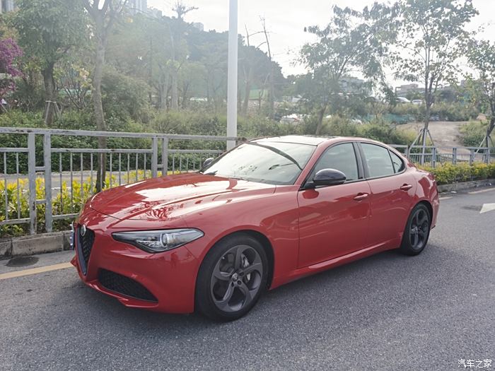 国6准新车阿尔法罗密欧giulia