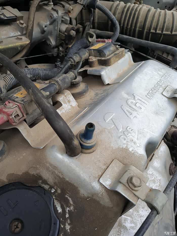 汽车发动机怎么检查漏气 500_ChcCSVsh2h-ALW1jAAici6w_rh0189.jpg