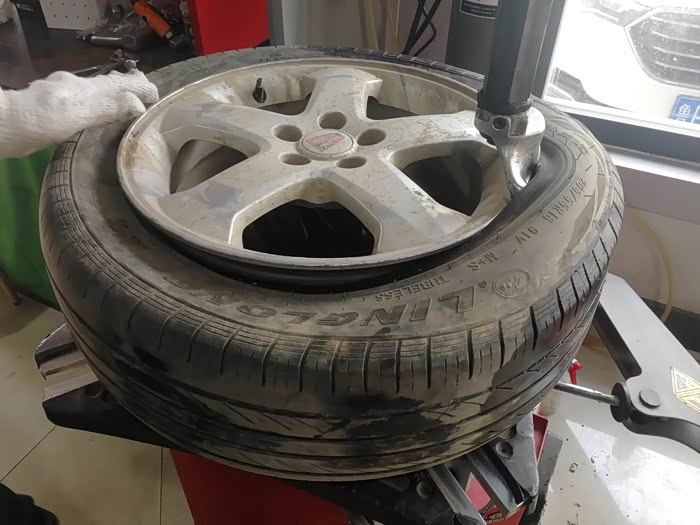 玲珑轮胎怎么样耐磨吗 500_ChsEoF6egTWAU9KGACKnEyrTwnU124.jpg