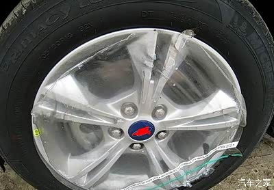 长安cs75新车500km内高速爆胎