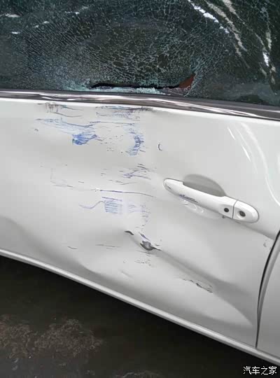 第一次走快速理赔,无责方跑断腿!有责方简直就