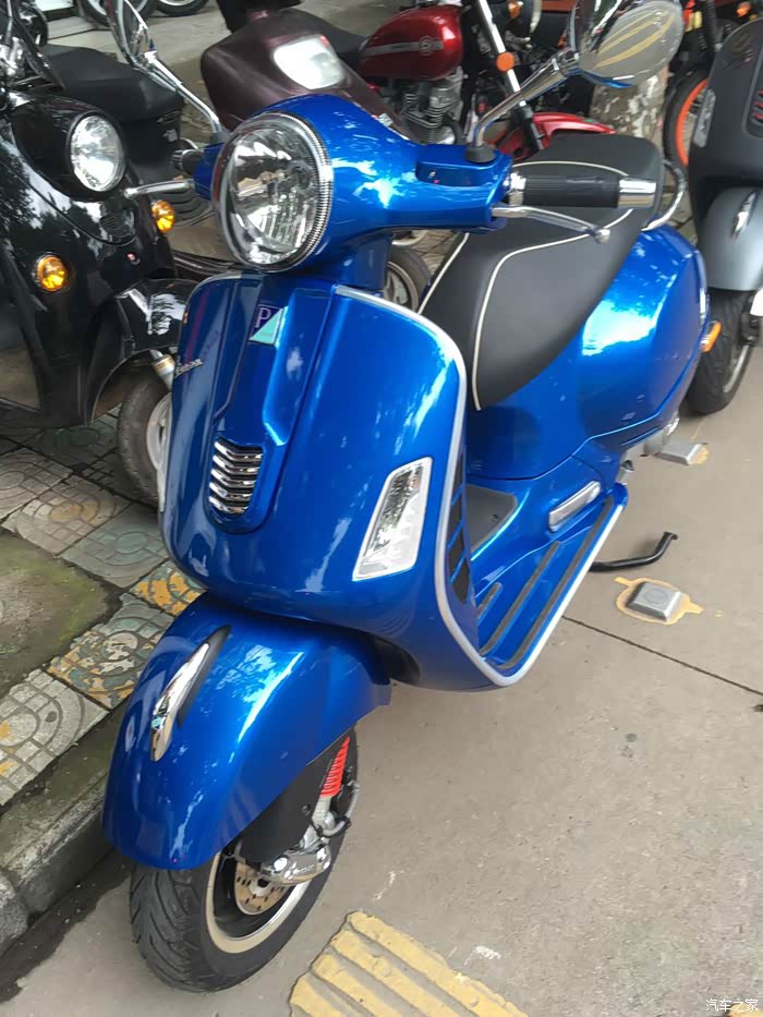 【图】提车贴~vespa300