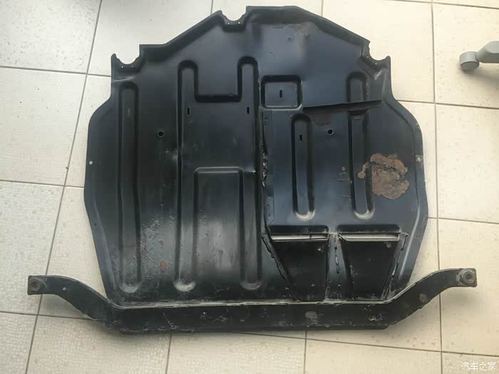 如何翻新汽车板件 500_wKgHy1ZyaVmAPzg2AAgoYE5PIfE973.jpg