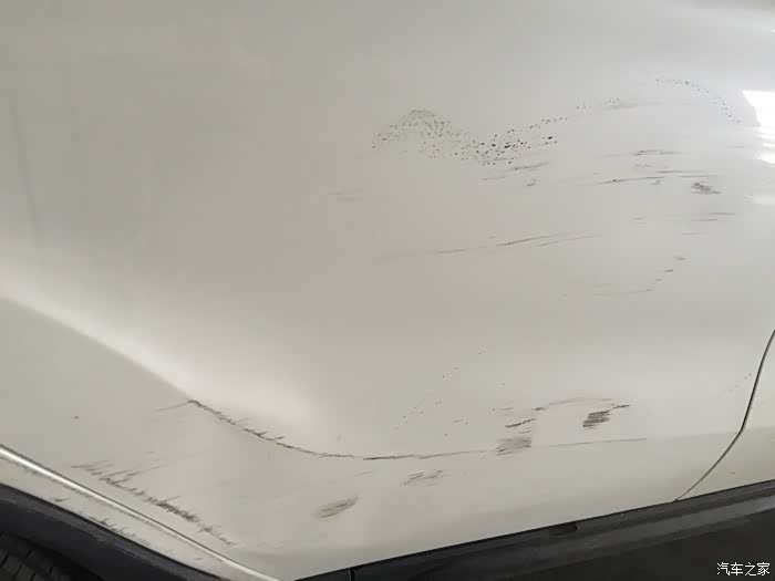 【图】上停车场车子被刮了怎么办_长安CS35