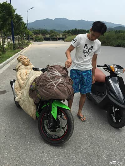 广州市出一辆2014款川崎小忍者300CC