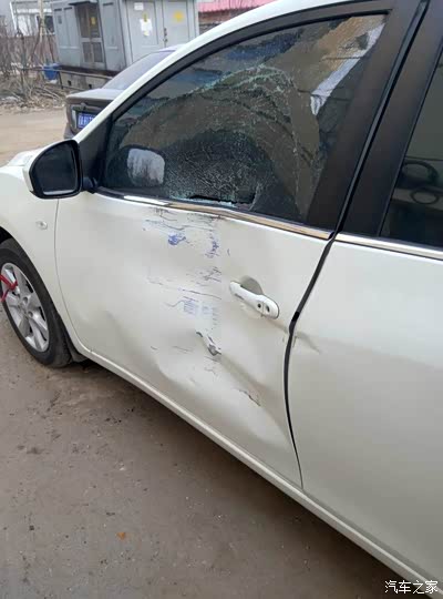 第一次走快速理赔,无责方跑断腿!有责方简直就