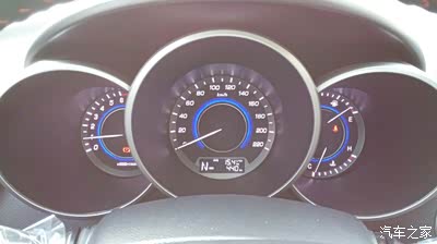 有了这个“技巧”奔驰纯电CLA变得更聪明