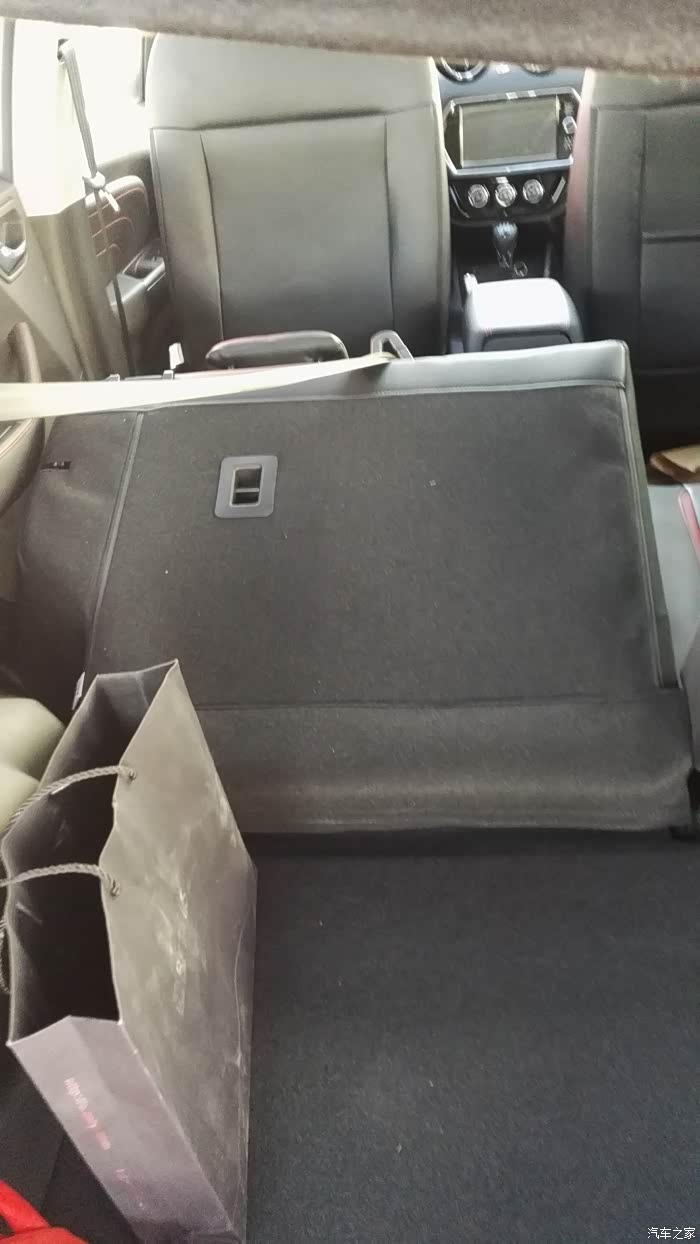 【图】东南DX3后排座椅能改进一下吗?_东南