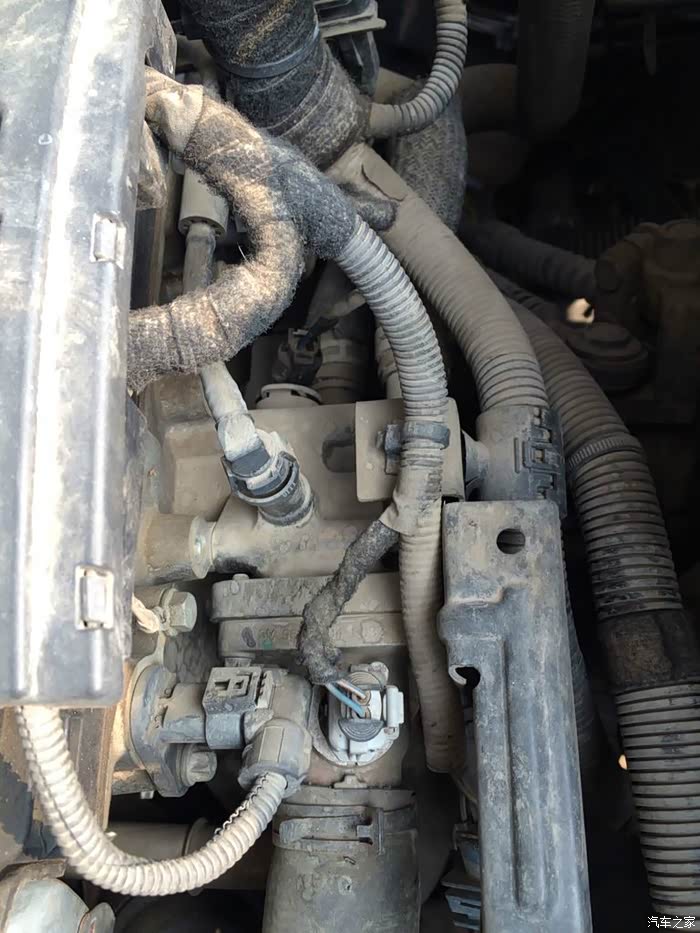 【图】科鲁兹机舱里面的粗细大小黑色套管 几