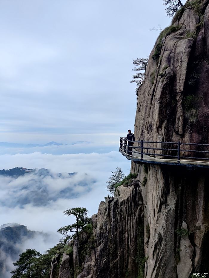 雨后游览"九华山",确实美.