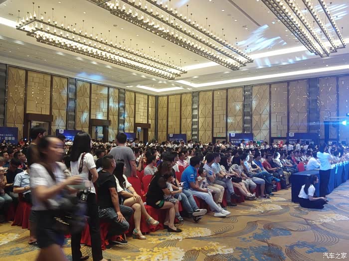 【图】618吉利汽车万人团购会--杭州站