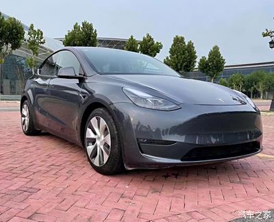 6万!体验特斯拉model y,自动驾驶是亮点