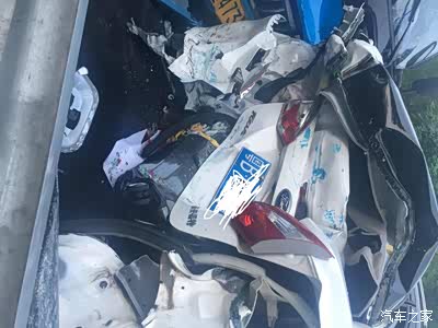 高速被货车追尾对方全责,我车辆报废,请问下理
