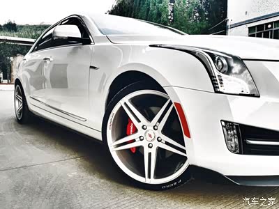 atsl 19寸轮毂加红色卡钳美图。_凯迪拉克ATS