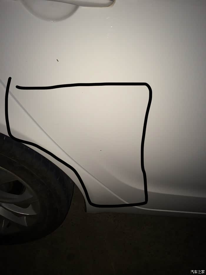 【图】请问,你们的车有这样的情况吗?车漆凹凸