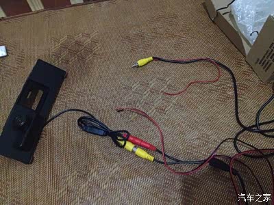 自己动手上原厂扣手摄像头 ,手机倒车影像 是手