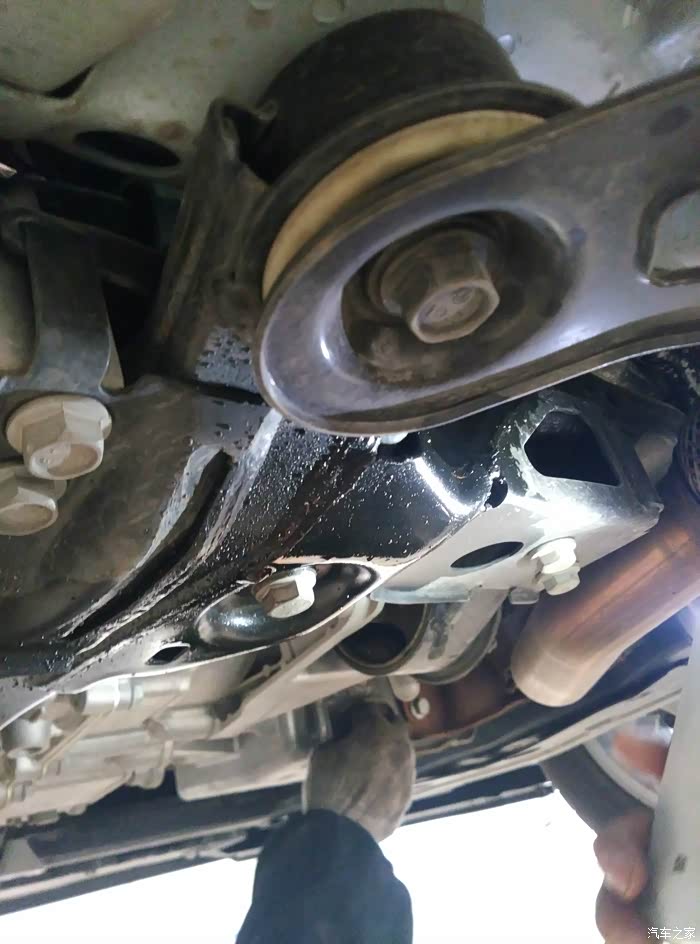 【图】8000公里方向机漏油!_君威论坛_汽车之