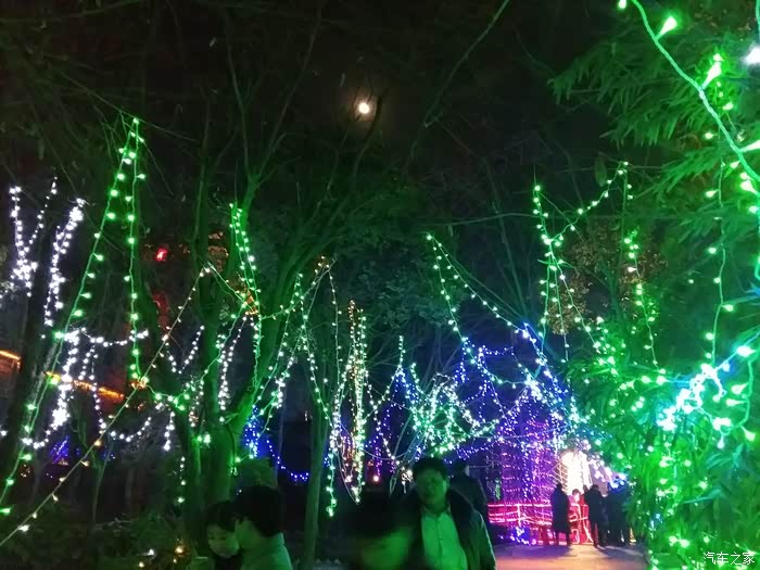 西方媒体对中国的GDP_中国gdp增长图