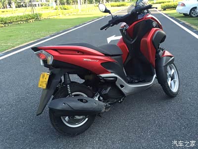 只为拥有!川崎Z250和雅马哈TRICITY倒三轮双