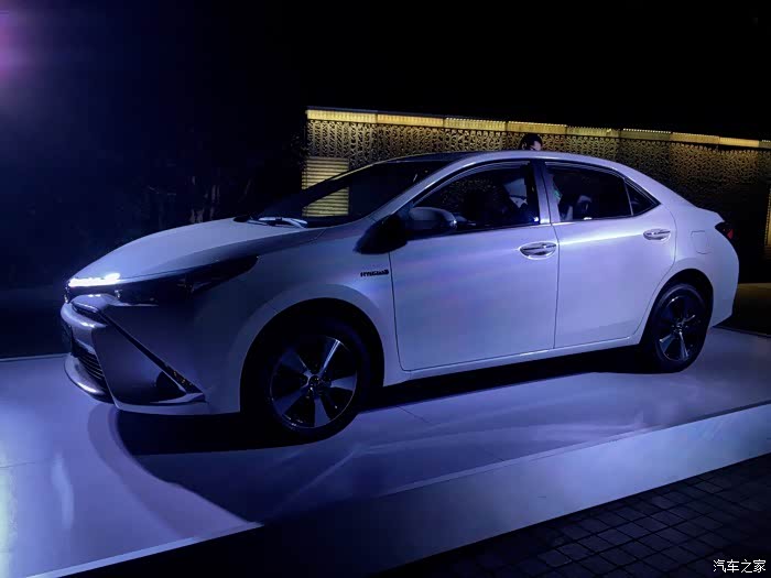 【即将直播】混出潮流 广汽丰田雷凌双擎上市