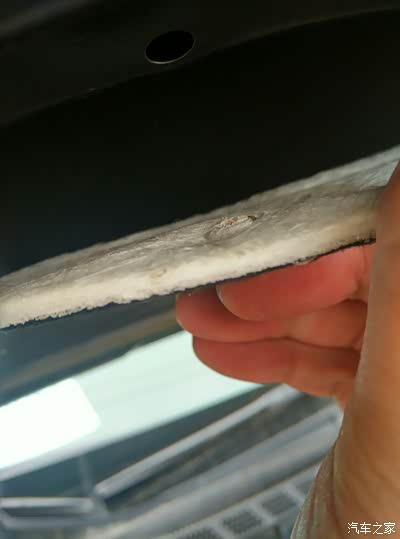 在修车店装了一个发动机隔热棉